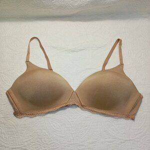 Victoria Sicret Bra 38C Tan Wireless No-Wire Lace Trim Adjustable Straps